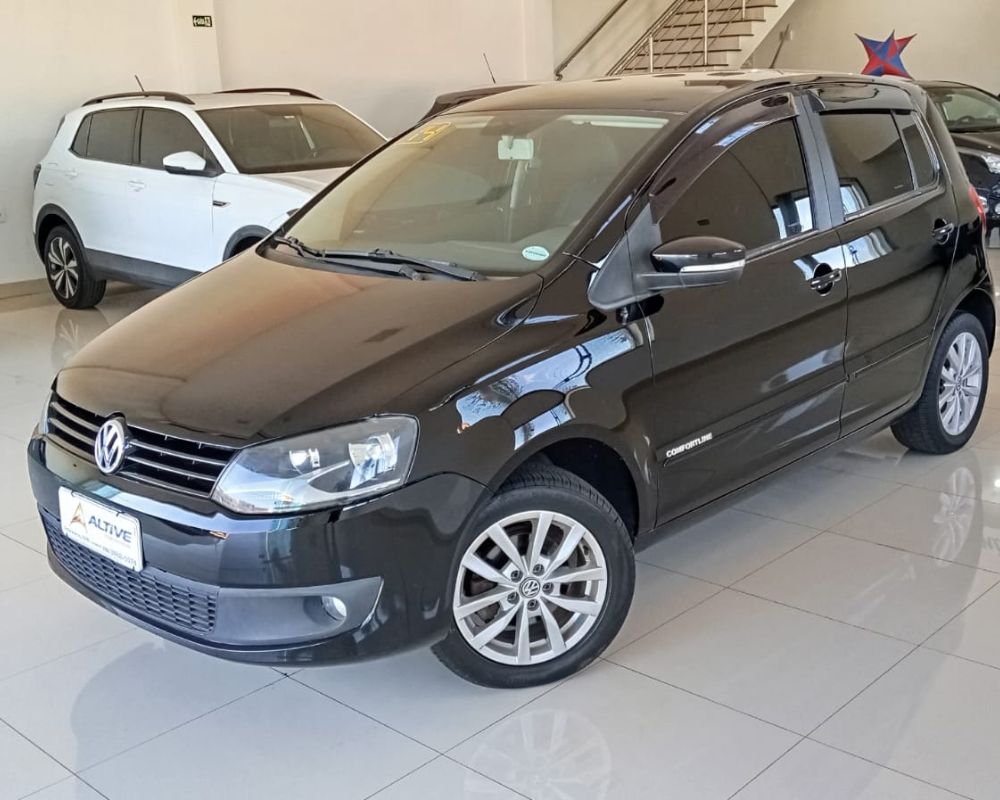 Vw Fox Comfortline 2014 1.6 flex