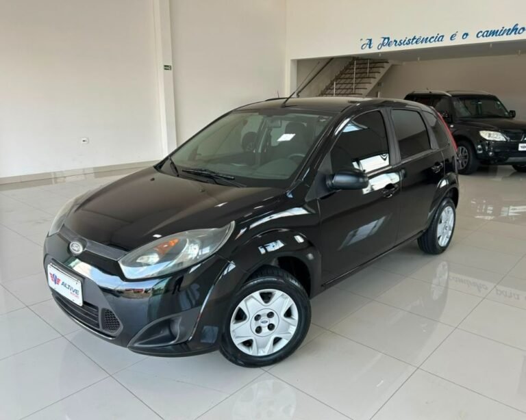 Carro conservado boa procedência revisado