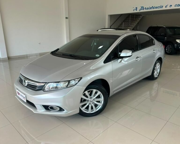 Carro muito conservado Ótima procedência Revisado