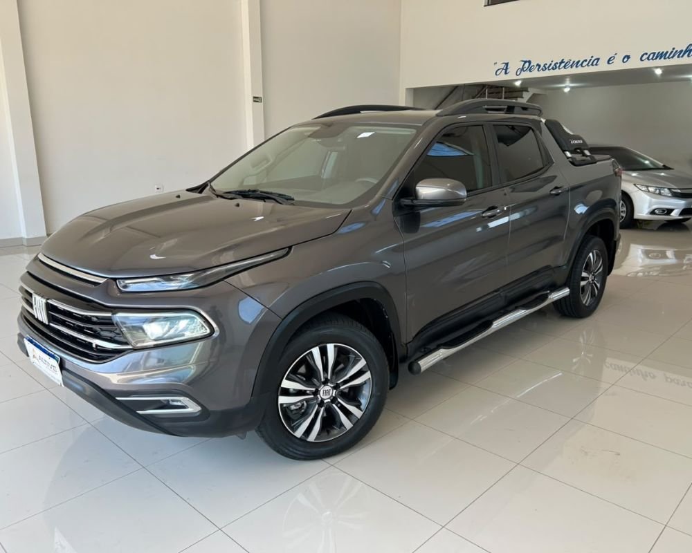 Carro super novo Òtima procedência Revisado
