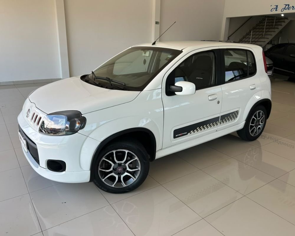 Carro conservado Ótima procedência Revisado